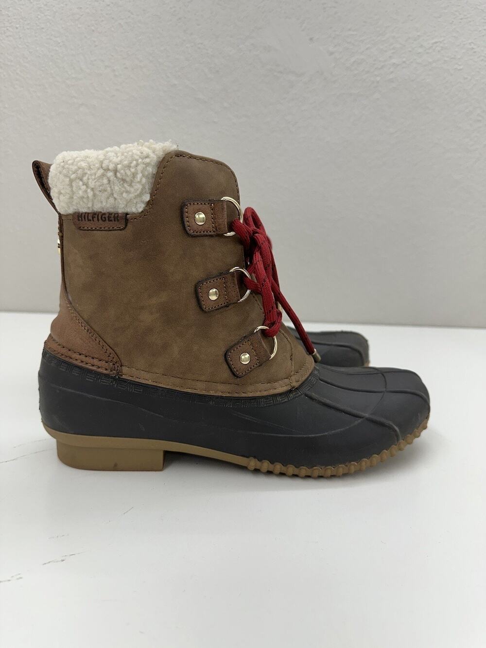 Tommy Hilfiger Womens Duck Boots Size 9 M Brown Faux Fur Lined Red Lace Up